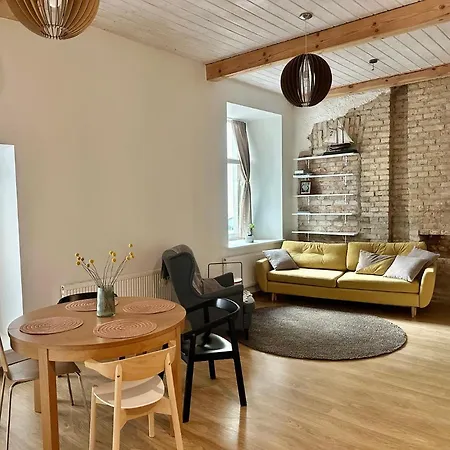 Apartament Cozy *
